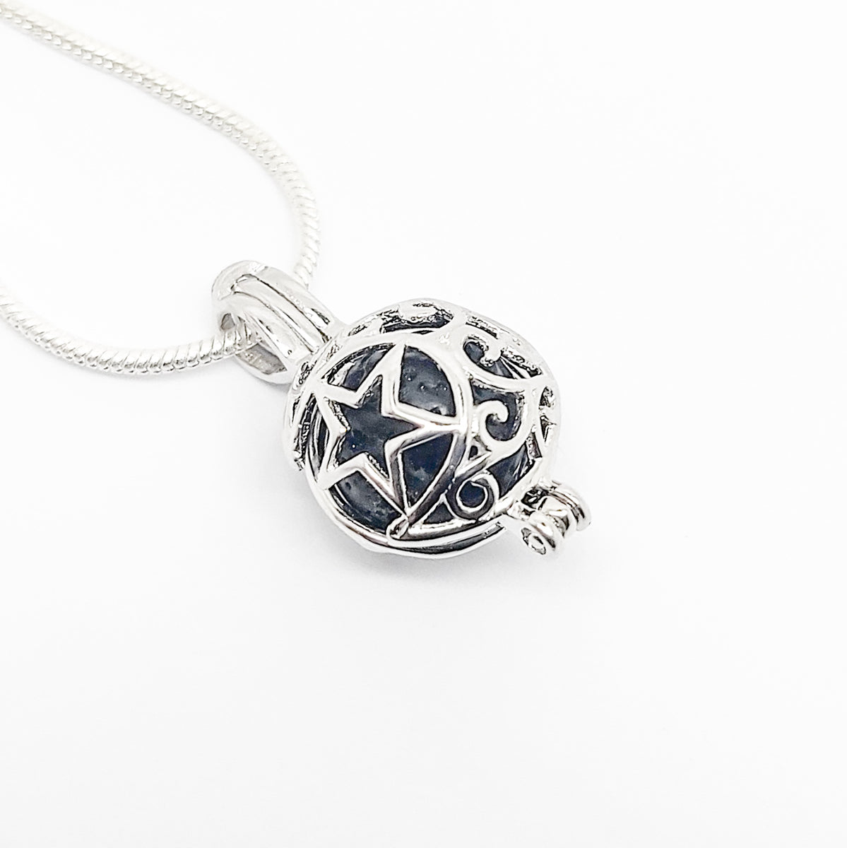 Moon & Star Charm Pendant - Sterling Silver Aromatherapy Diffuser